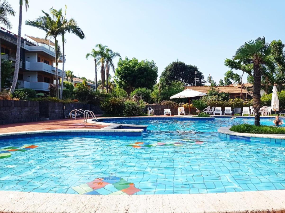 Serena Mulinia Garden Acireale Exterior foto