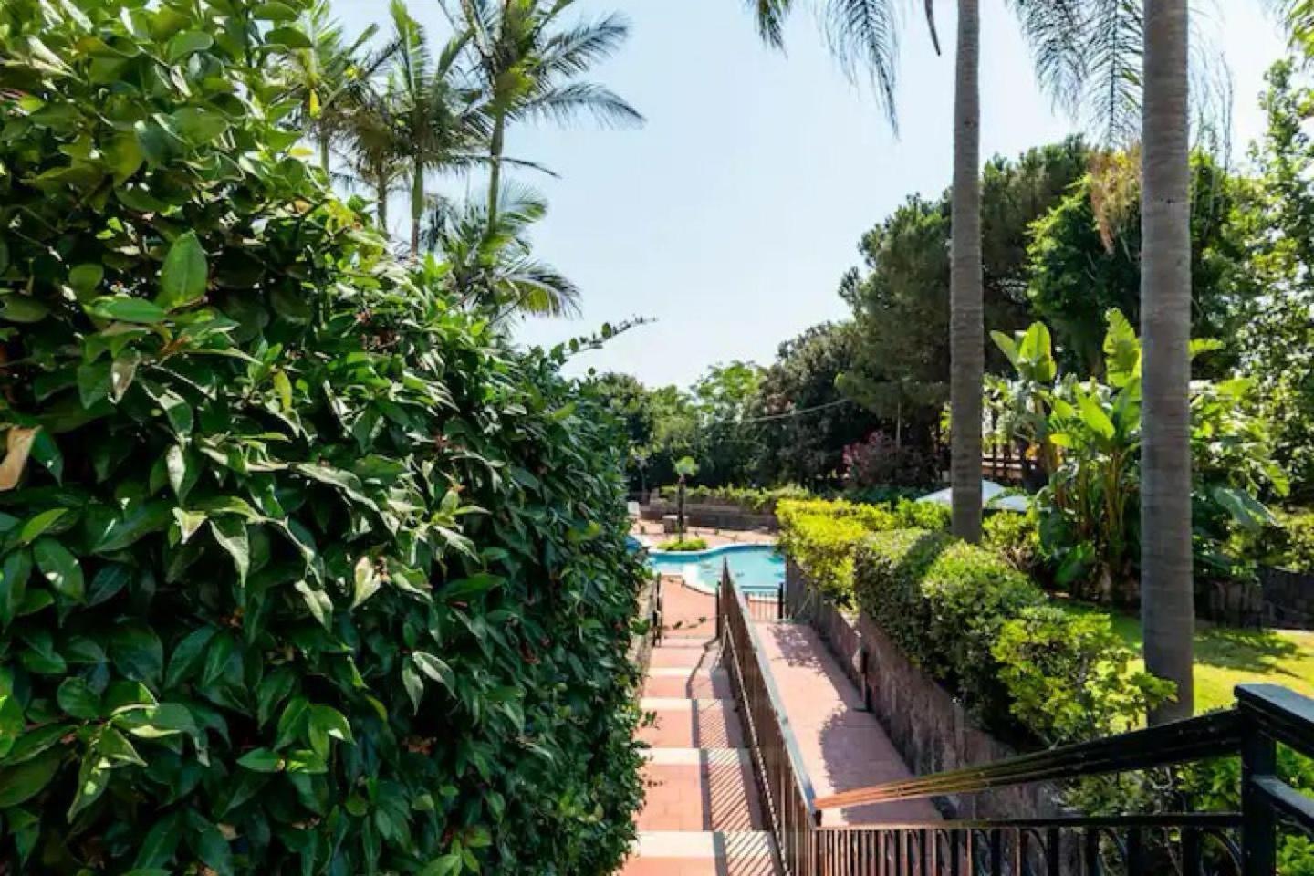 Serena Mulinia Garden Acireale Exterior foto